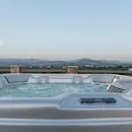 Naxian Life Villa