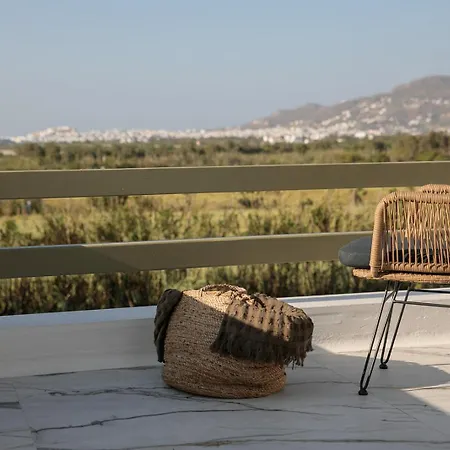 Villa Naxian Life *