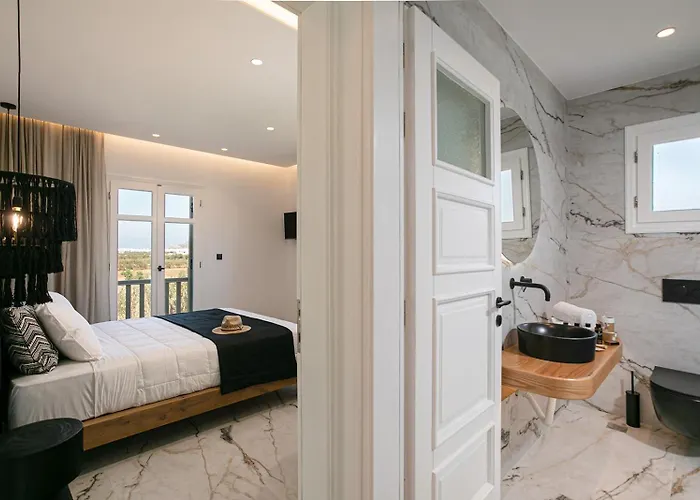 Naxian Life * Agia Anna (Naxos)